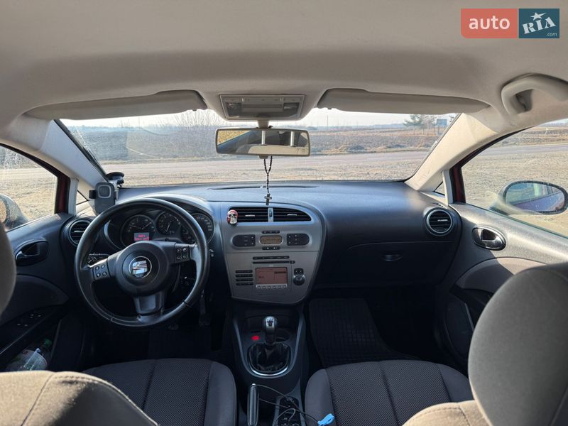 Хэтчбек SEAT Leon 2008 в Стрые