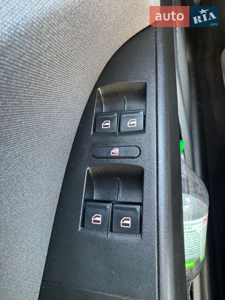 Хэтчбек SEAT Leon 2008 в Стрые