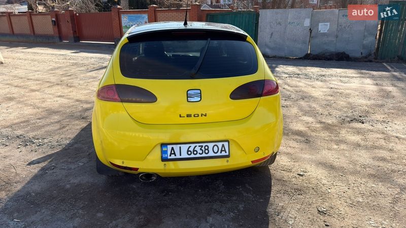 Хэтчбек SEAT Leon 2007 в Киеве