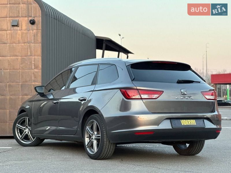 Универсал SEAT Leon 2014 в Киеве