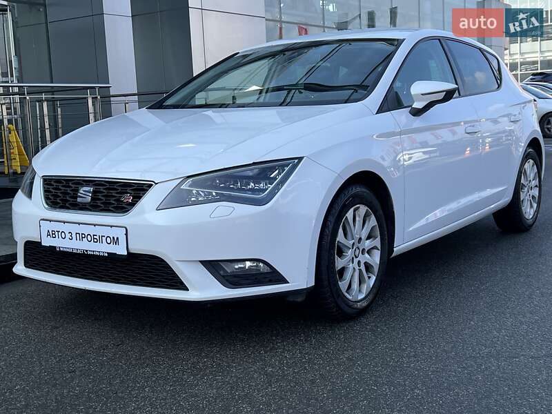 Хэтчбек SEAT Leon 2016 в Киеве