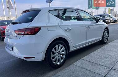 Хэтчбек SEAT Leon 2016 в Киеве