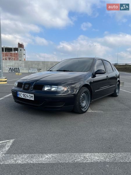 Хэтчбек SEAT Leon 2003 в Львове