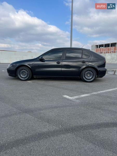 Хэтчбек SEAT Leon 2003 в Львове