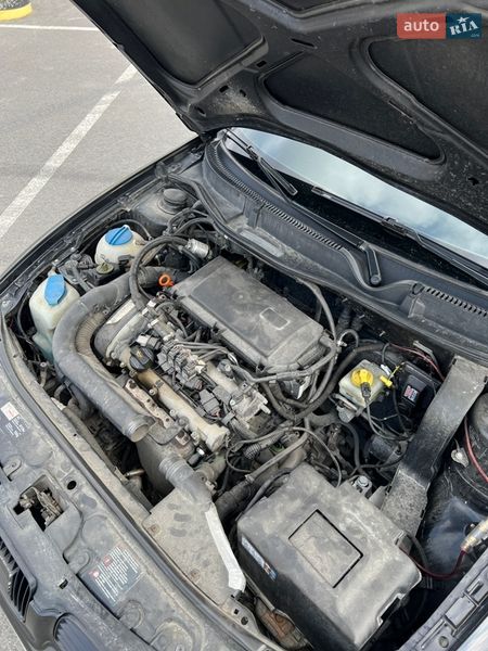 Хэтчбек SEAT Leon 2003 в Львове