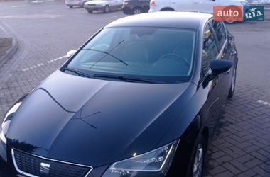 Хэтчбек SEAT Leon 2014 в Киеве