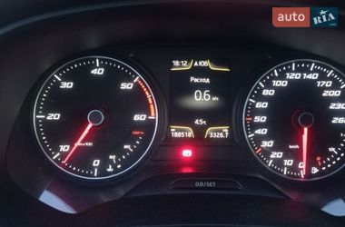 Хэтчбек SEAT Leon 2014 в Киеве