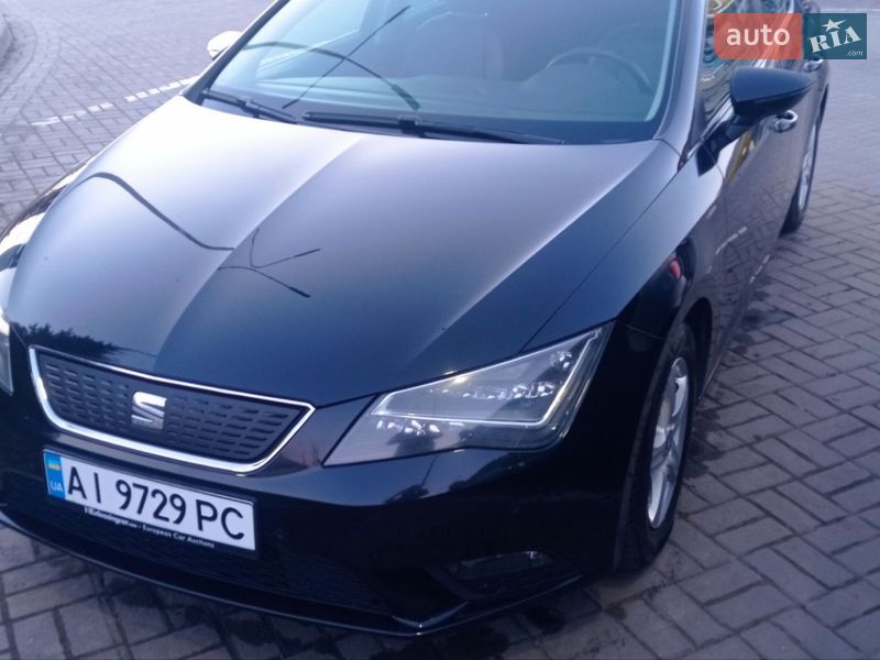 Хэтчбек SEAT Leon 2014 в Киеве