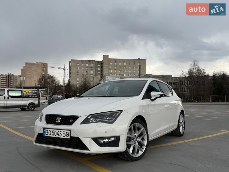 Хэтчбек SEAT Leon 2014 в Тернополе