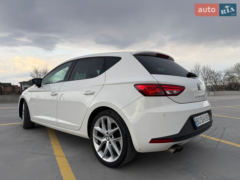 Хэтчбек SEAT Leon 2014 в Тернополе