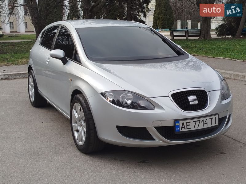 Хетчбек SEAT Leon 2007 в Жовтих Водах