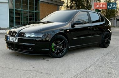 Хэтчбек SEAT Leon 2004 в Днепре