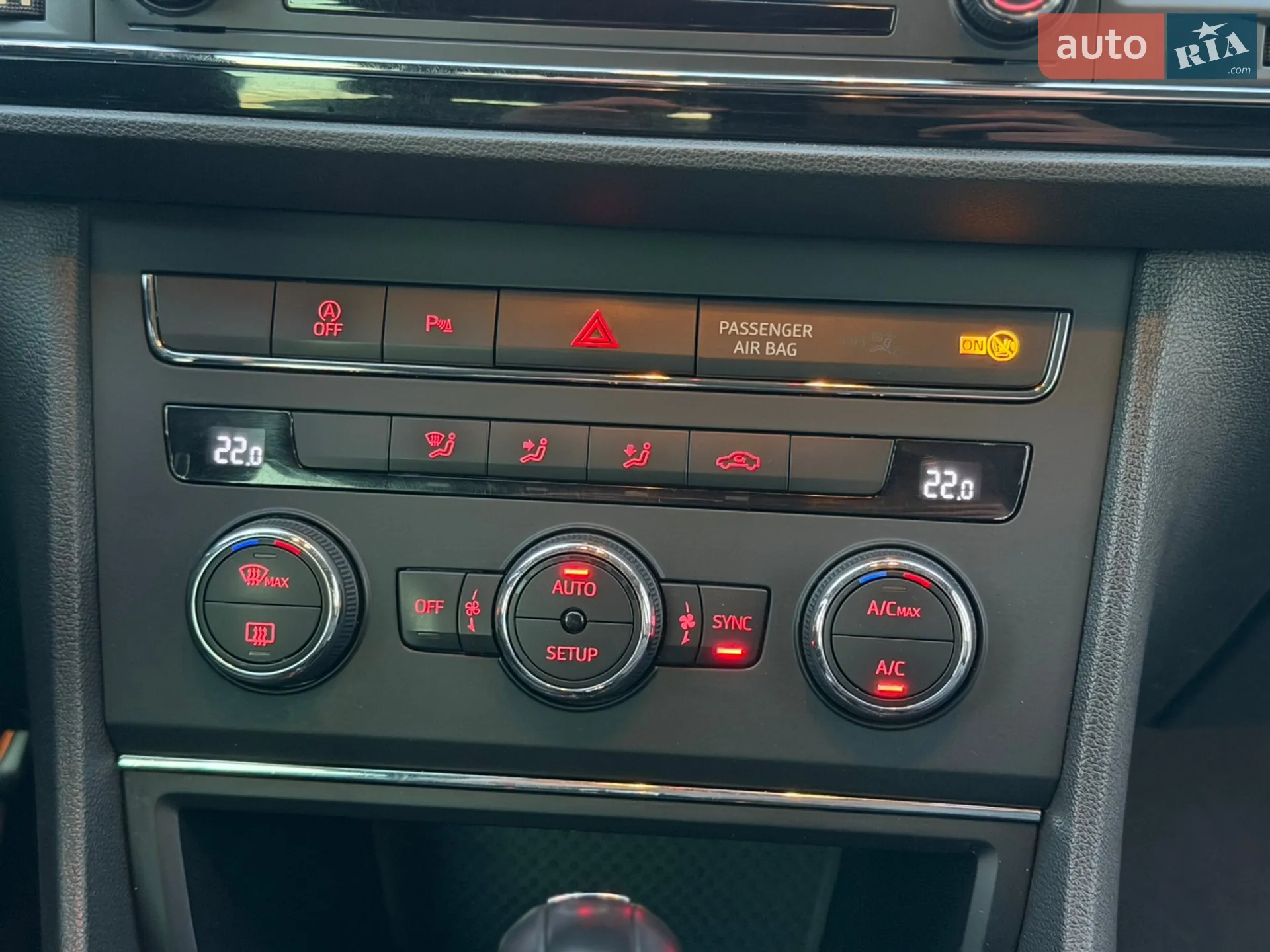 2014 SEAT Leon - мініатюра 12