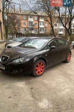 Хетчбек SEAT Leon 2005 в Кропивницькому