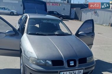 Хетчбек SEAT Leon 2004 в Києві