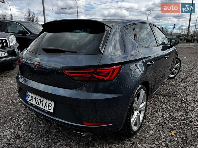 Хэтчбек SEAT Leon 2019 в Киеве