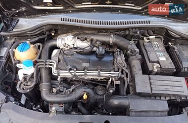 Хэтчбек SEAT Leon 2006 в Богородчанах