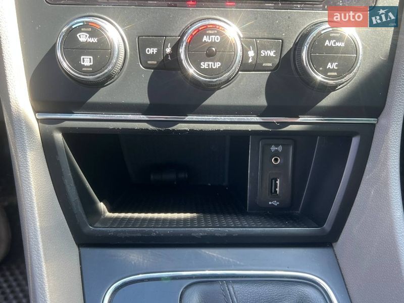 Универсал SEAT Leon 2016 в Киеве