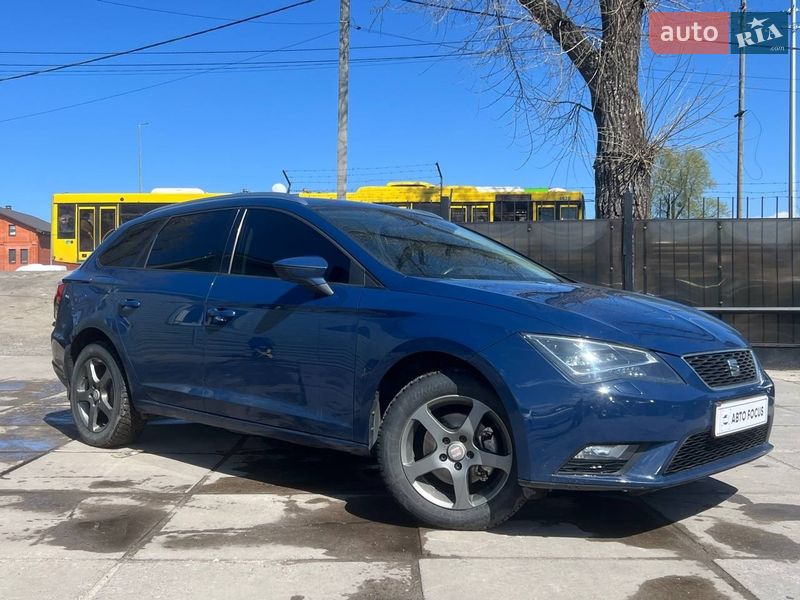 Универсал SEAT Leon 2016 в Киеве