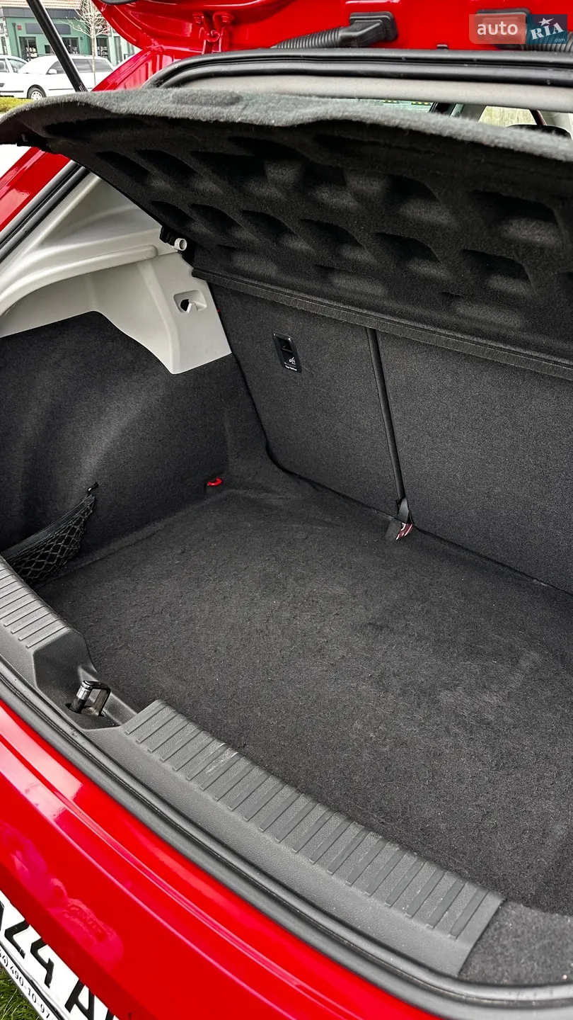 2014 SEAT Leon - мініатюра 37