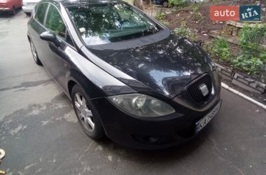 Хэтчбек SEAT Leon 2007 в Киеве