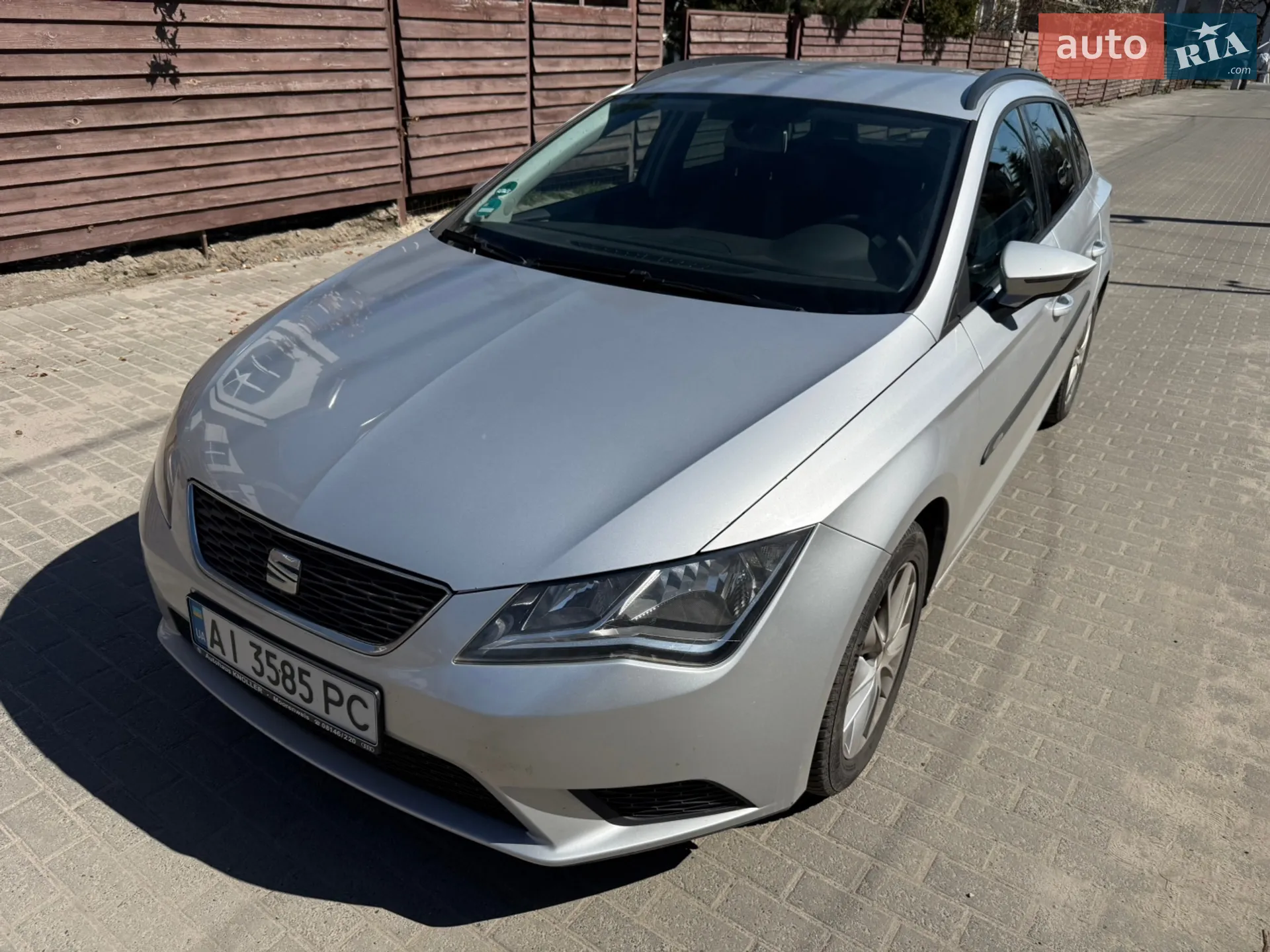 2015 SEAT Leon - мініатюра 2