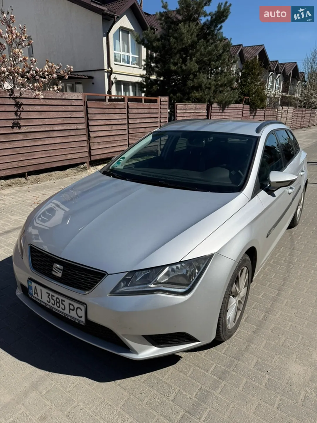 2015 SEAT Leon - мініатюра 4