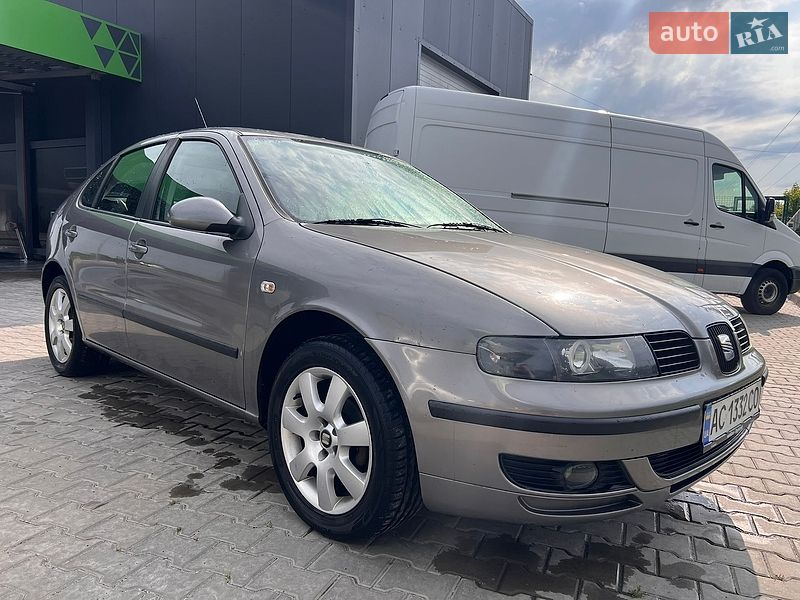 SEAT Leon 2004