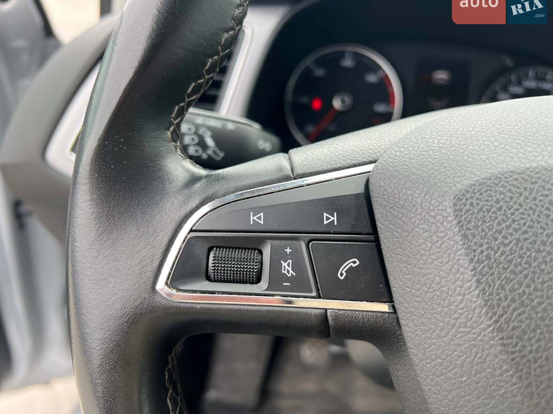 2017 SEAT Leon - мініатюра 26