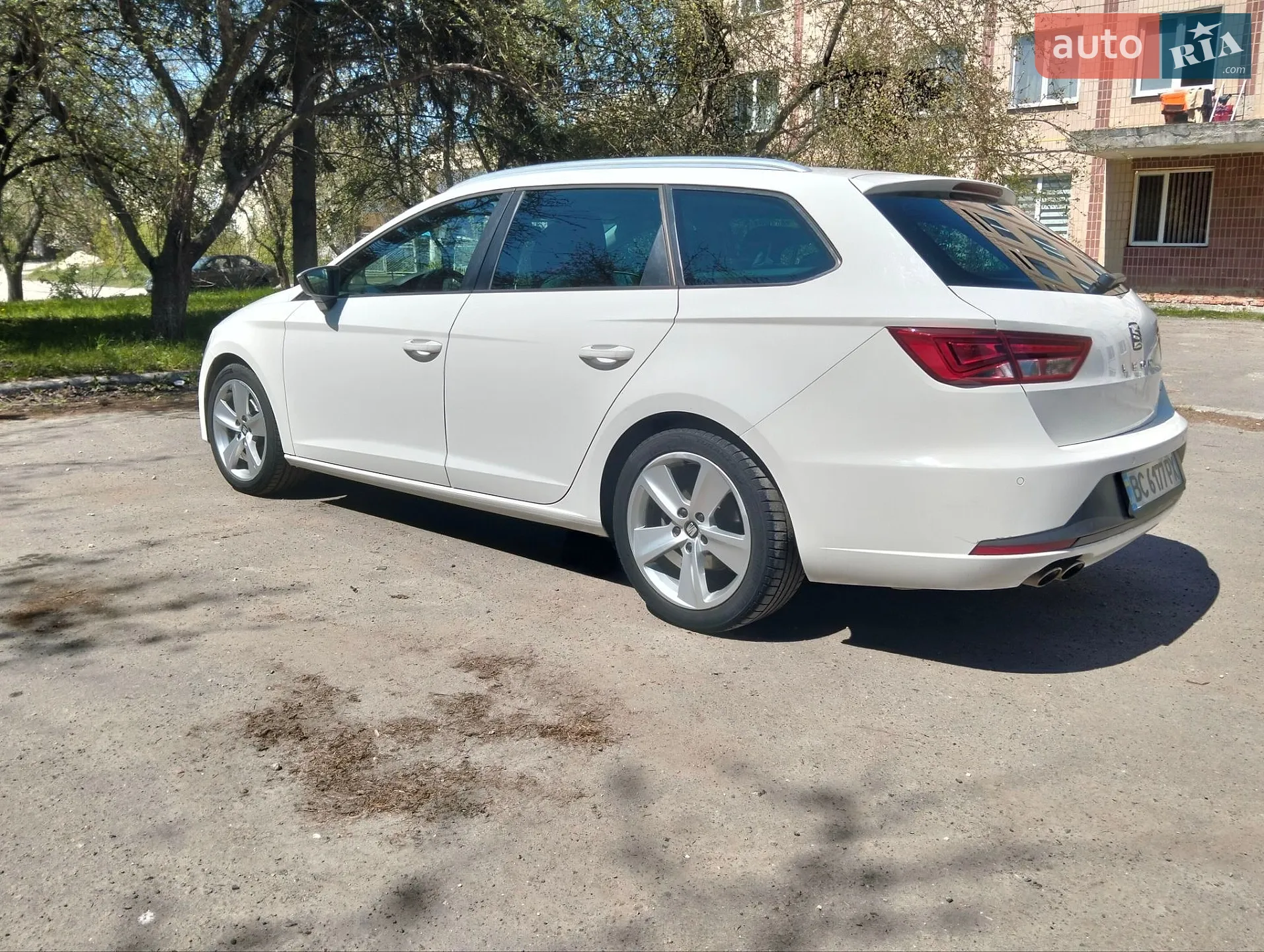 2015 SEAT Leon - мініатюра 8