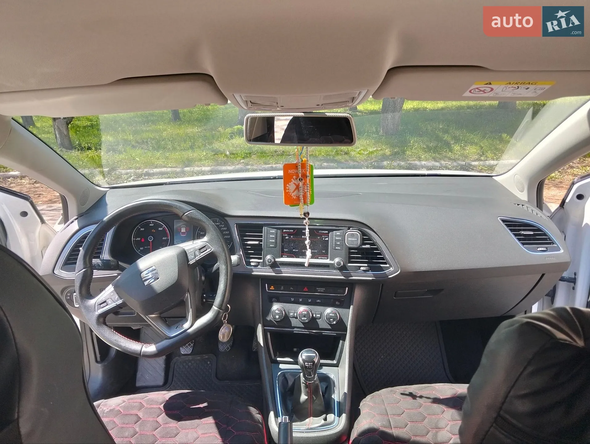 2015 SEAT Leon - мініатюра 17