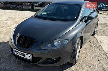 Хэтчбек SEAT Leon 2007 в Львове