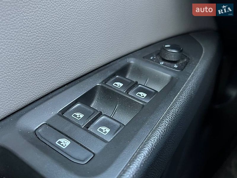 Универсал SEAT Leon 2019 в Киеве