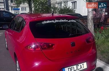 Хэтчбек SEAT Leon 2011 в Обухове