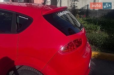 Хэтчбек SEAT Leon 2011 в Обухове