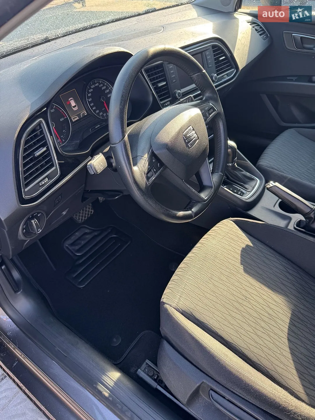 2015 SEAT Leon - мініатюра 18