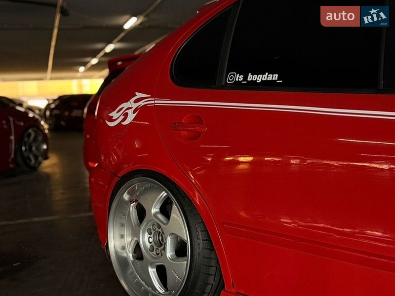 Хэтчбек SEAT Leon 2003 в Радехове