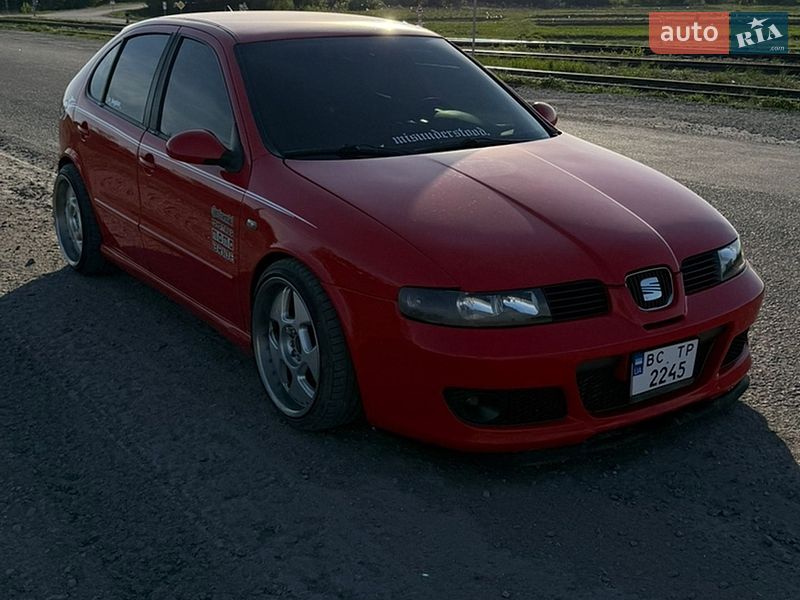 Хэтчбек SEAT Leon 2003 в Радехове