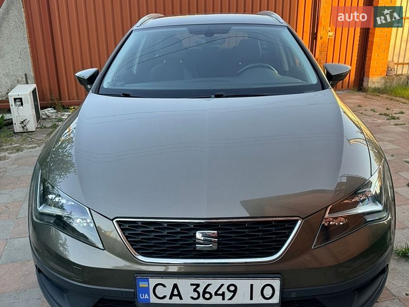 Универсал SEAT Leon 2016 в Киеве