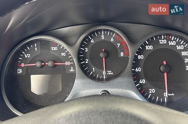 Хэтчбек SEAT Leon 2006 в Стрые