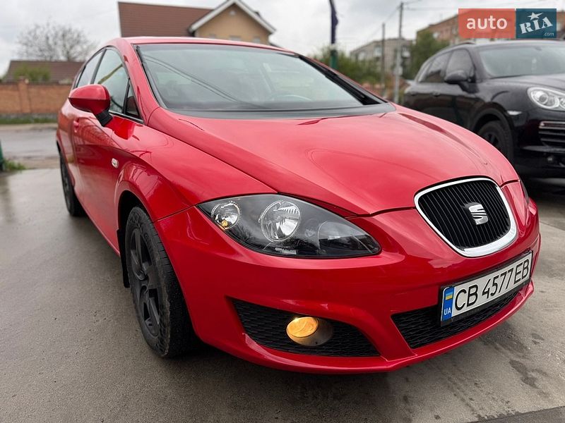 Хэтчбек SEAT Leon 2008 в Бердичеве