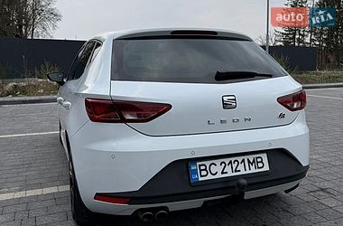 Хэтчбек SEAT Leon 2015 в Самборе