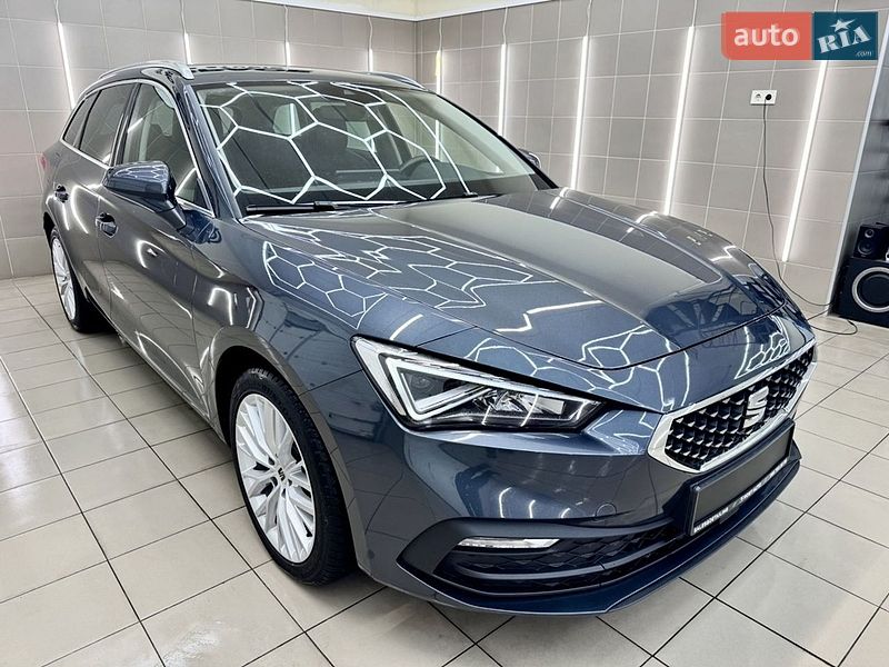 Универсал SEAT Leon 2023 в Буче
