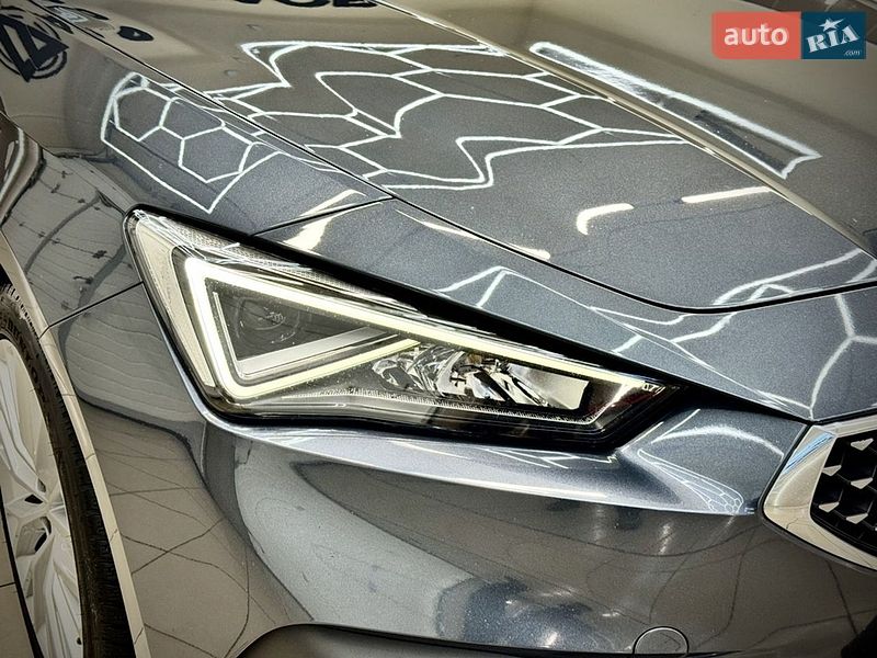 Универсал SEAT Leon 2023 в Буче