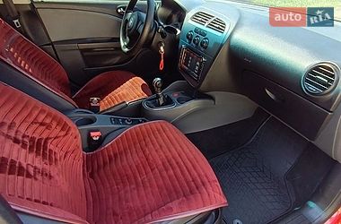 Хэтчбек SEAT Leon 2005 в Харькове