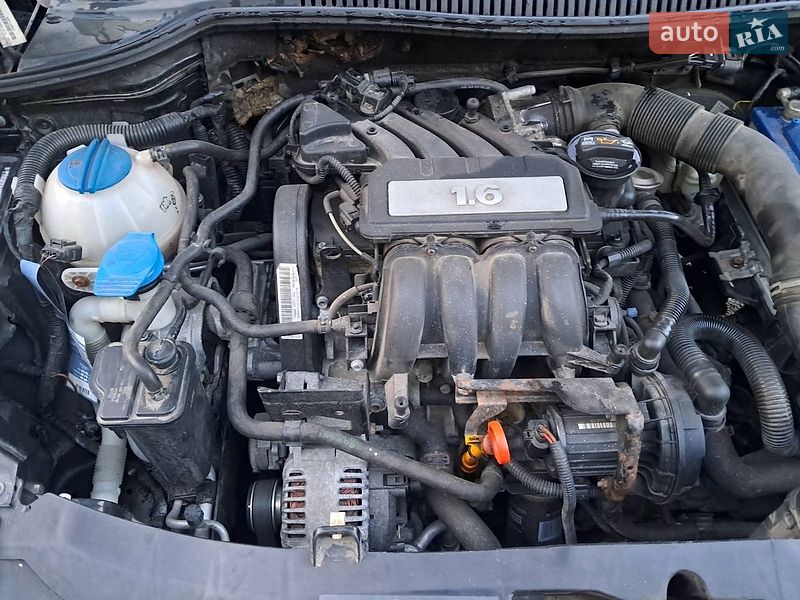 Хэтчбек SEAT Leon 2008 в Бучаче