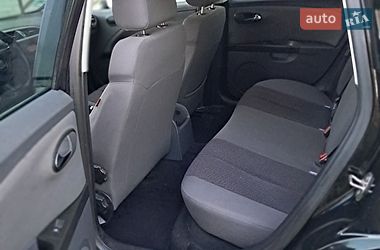 Хэтчбек SEAT Leon 2008 в Бучаче