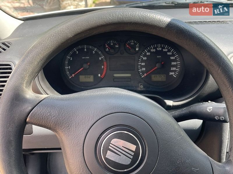 Хетчбек SEAT Leon 2001 в Волочиську фото 15 Хетчбек SEAT Leon 2001 в Волочиську