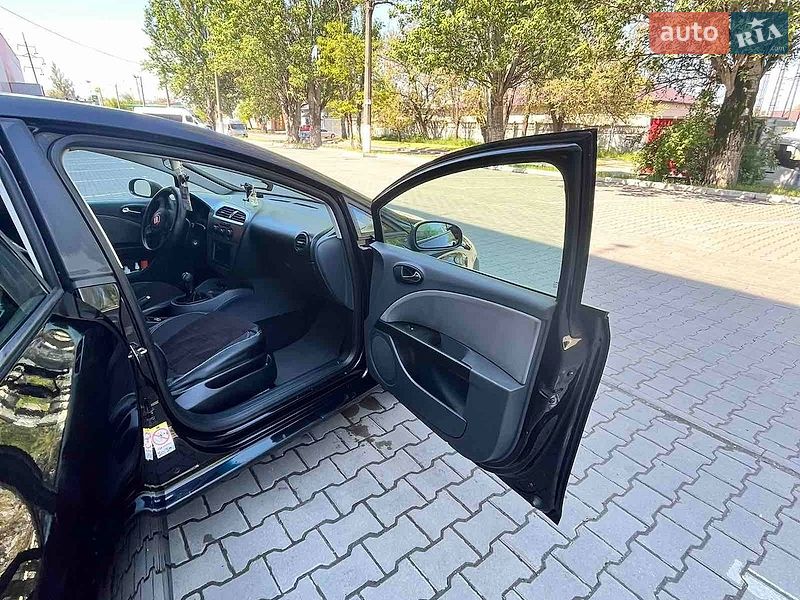 Хетчбек SEAT Leon 2007 в Одесі