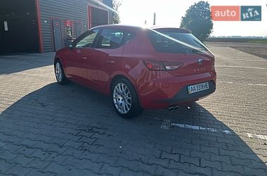 Хэтчбек SEAT Leon 2013 в Киеве